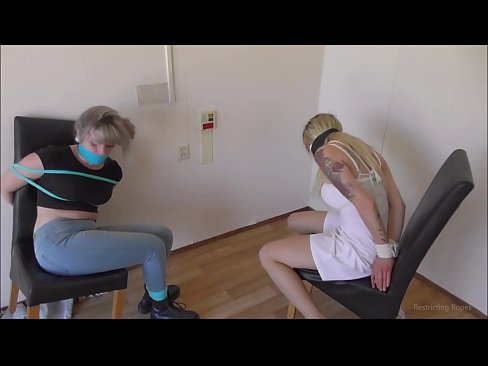❤️ Kev quav yeeb quav tshuaj / khi thiab gagged / damsel nyob rau hauv kev nyuaj siab ️❌  Porn video  ntawm hmn.sexera.ru%  Ib ❤